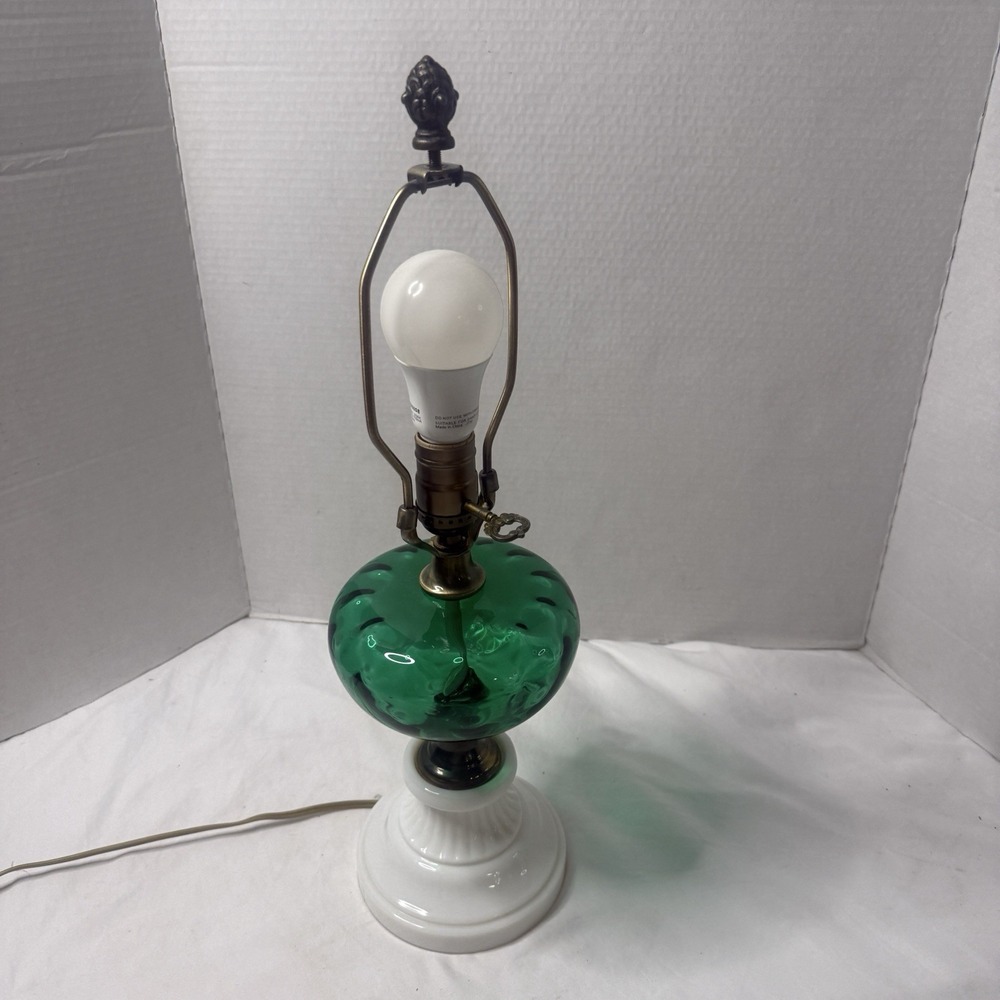 Vintage Hurricane Wicked Emerald Green Glass Lamp Milk Glass Brass Key 3 Switch